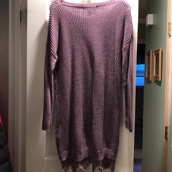 Long Sweater with Lace Bottom - Picture 4 of 4